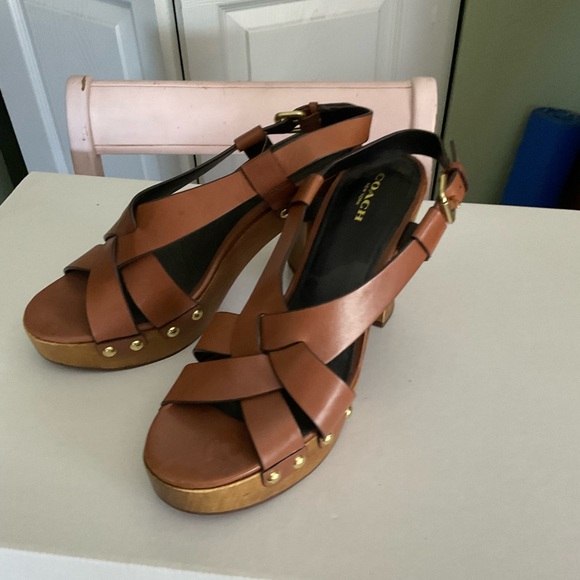 Coach Brown Leather Platform Sandals Size 10 Excellent Condition - Picture 4 of 7